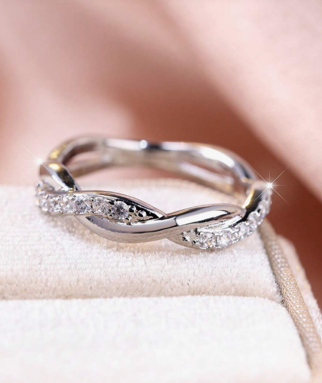 Vanel Minimalist Cubic Zirconia Wedding Ring