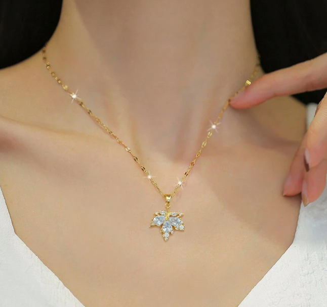 Maple Leaf Cubic Zirconia Jewelry Set