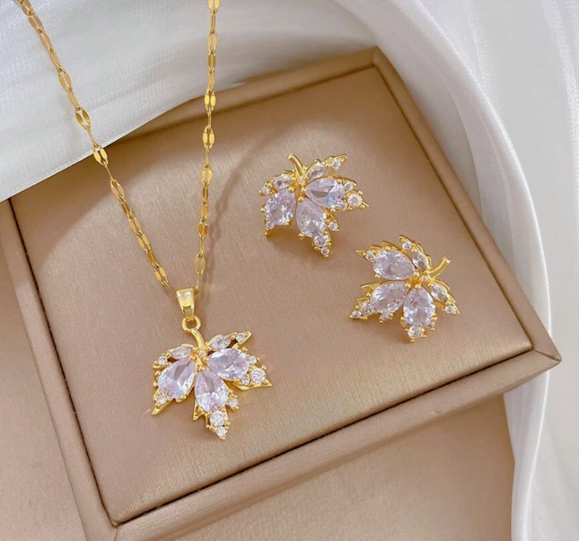 Maple Leaf Cubic Zirconia Jewelry Set